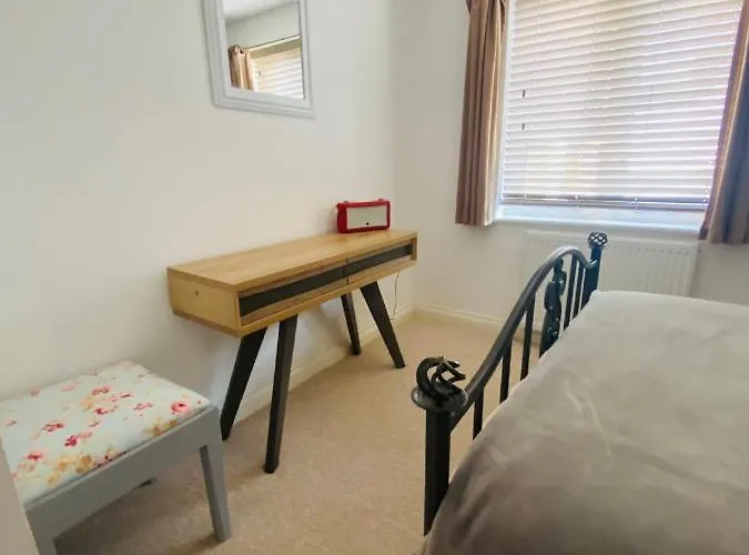 No 2 Minhinnick Court