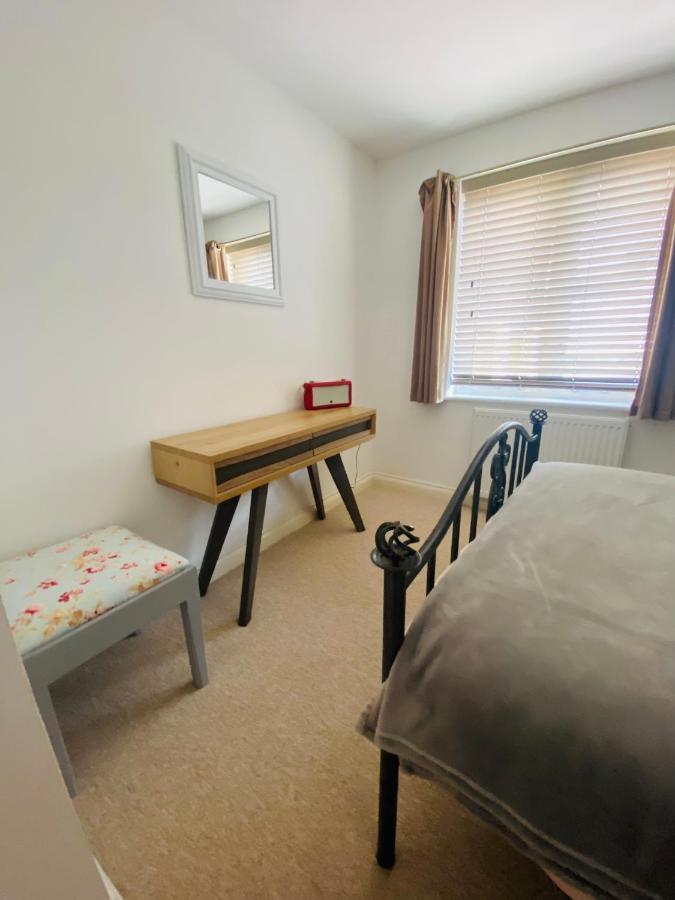 No 2 Minhinnick Court Apartment *